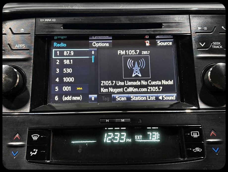 Toyota Avalon XLE 2016