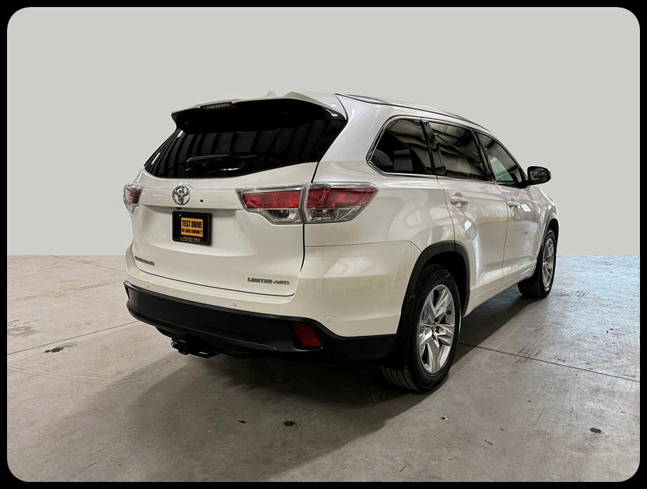 Toyota Highlander Limited AWD V6 2016
