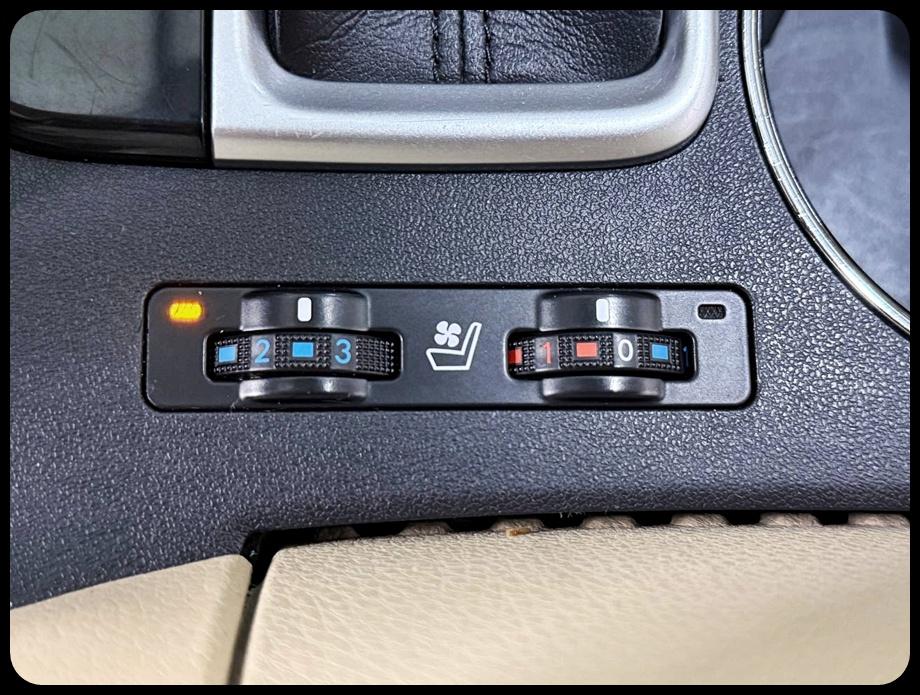 Toyota Highlander Limited AWD V6 2016