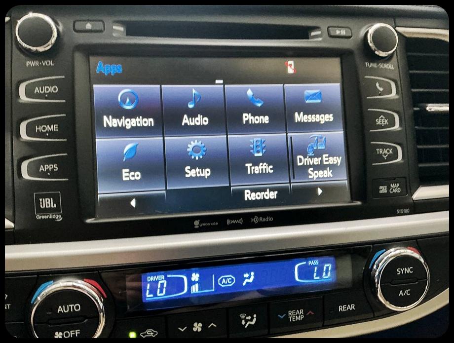 Toyota Highlander Limited Platinum FWD V6 2017