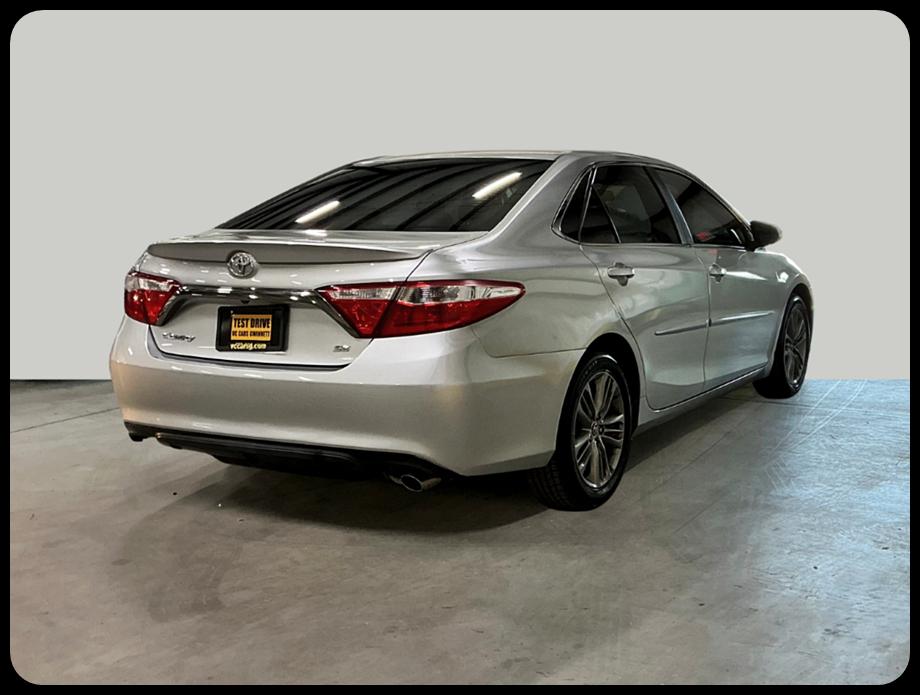 Toyota Camry SE 2015