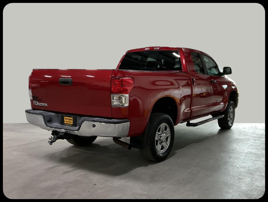 Toyota Tundra Tundra-Grade Double Cab 4.6L 2WD 2012