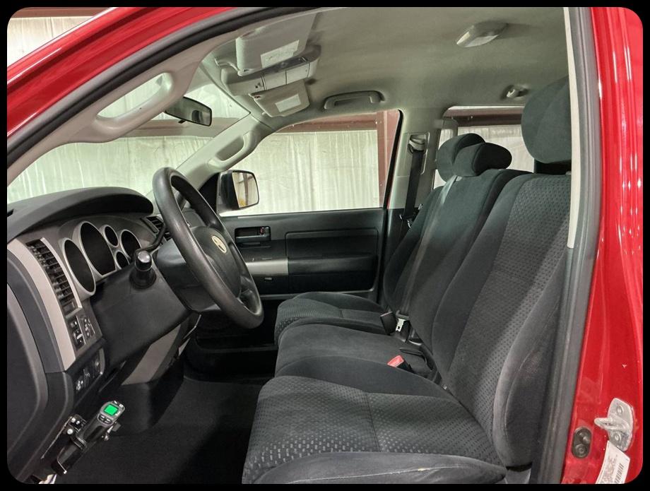 Toyota Tundra Tundra-Grade Double Cab 4.6L 2WD 2012