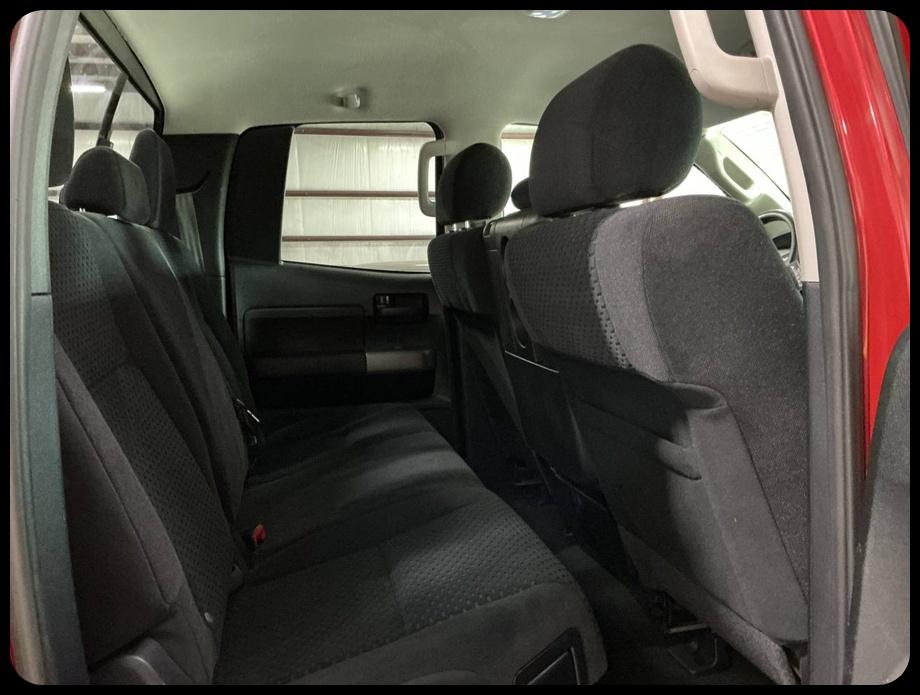 Toyota Tundra Tundra-Grade Double Cab 4.6L 2WD 2012