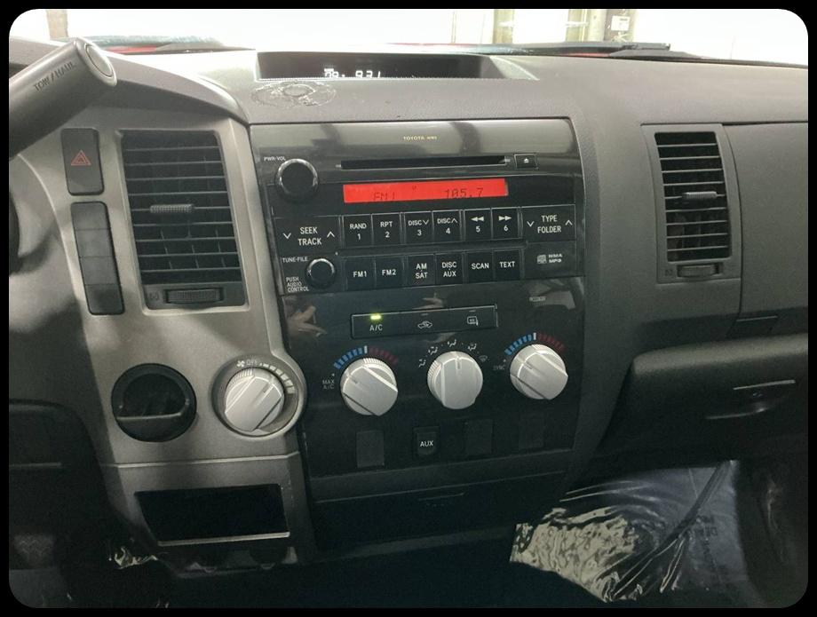 Toyota Tundra Tundra-Grade Double Cab 4.6L 2WD 2012