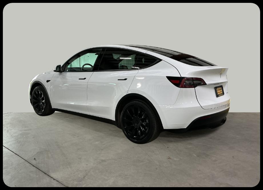 Tesla Model Y Long Range AWD 2023