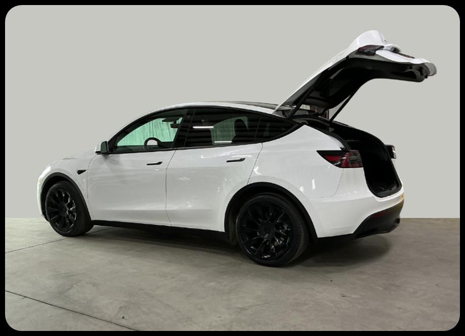 Tesla Model Y Long Range AWD 2023