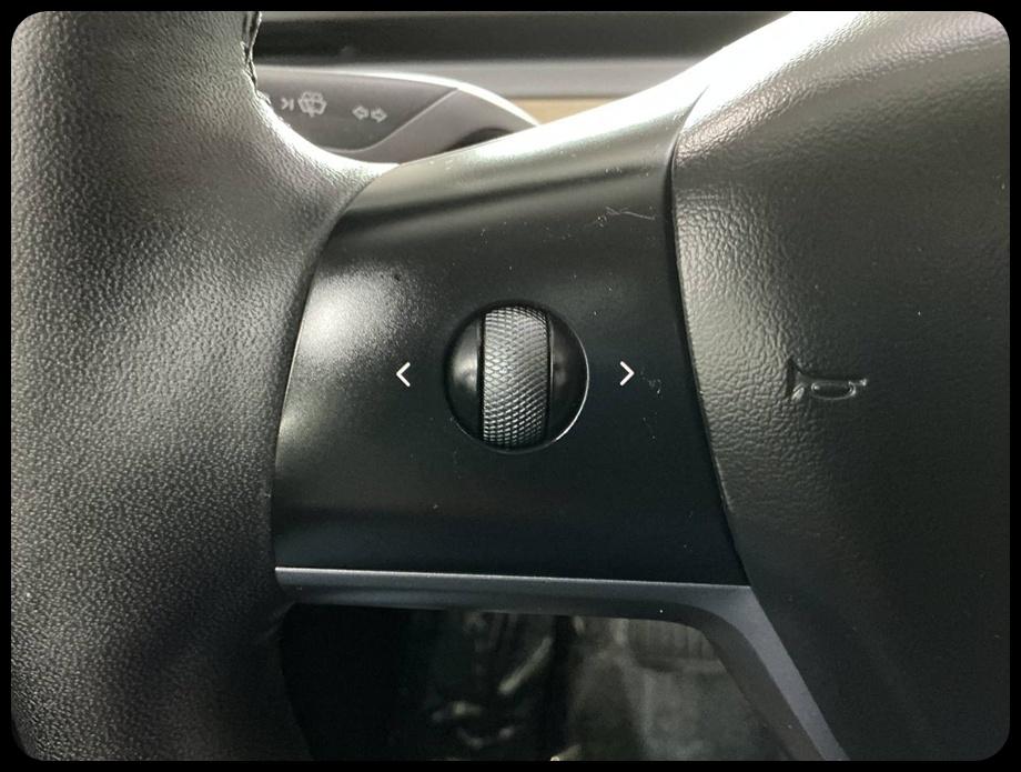 Tesla Model Y Long Range AWD 2023