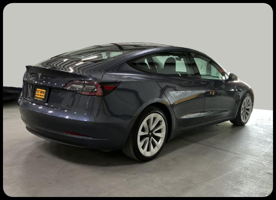 Tesla Model 3 Standard Range Plus 2022