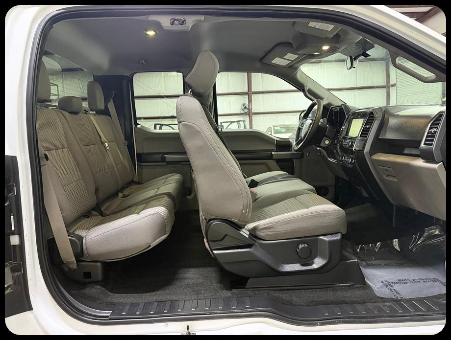 Ford F-150 XLT SuperCab 4WD 2015
