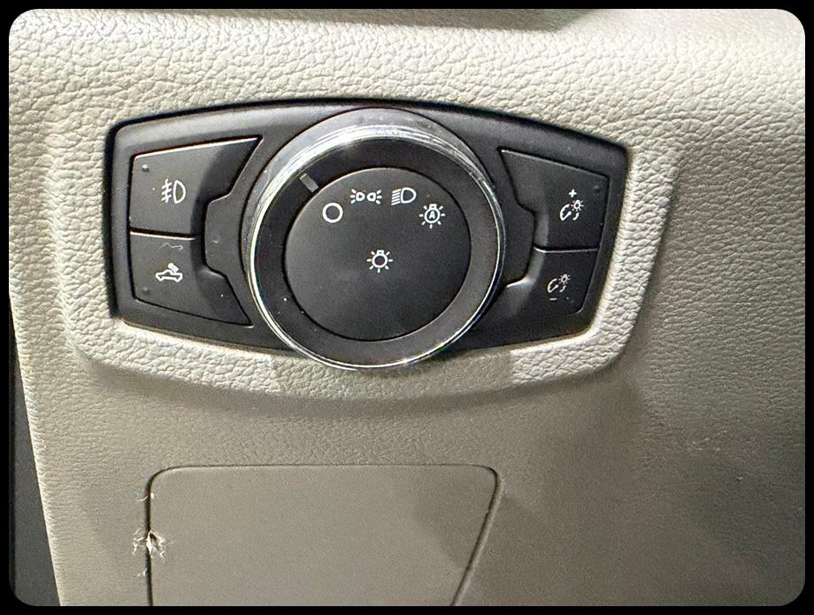 Ford F-150 XLT SuperCab 4WD 2015