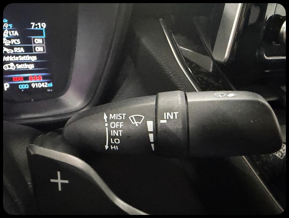 Toyota Corolla SE 2020