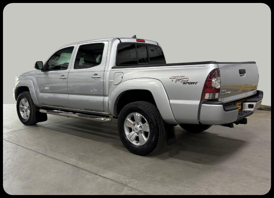 Toyota Tacoma PreRunner Double Cab V6 Auto 2WD 2013