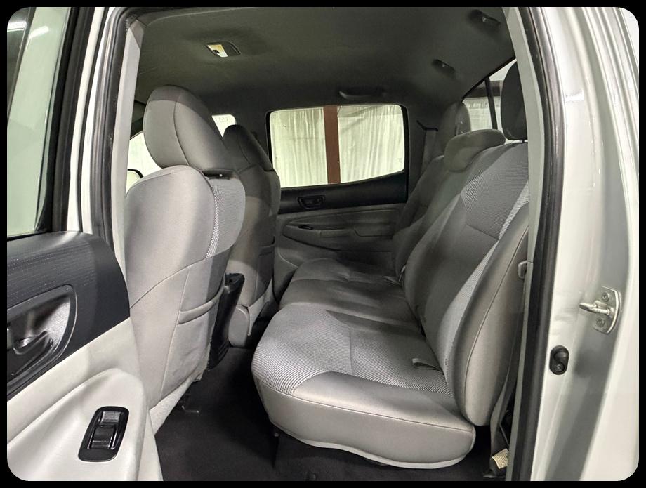 Toyota Tacoma PreRunner Double Cab V6 Auto 2WD 2013