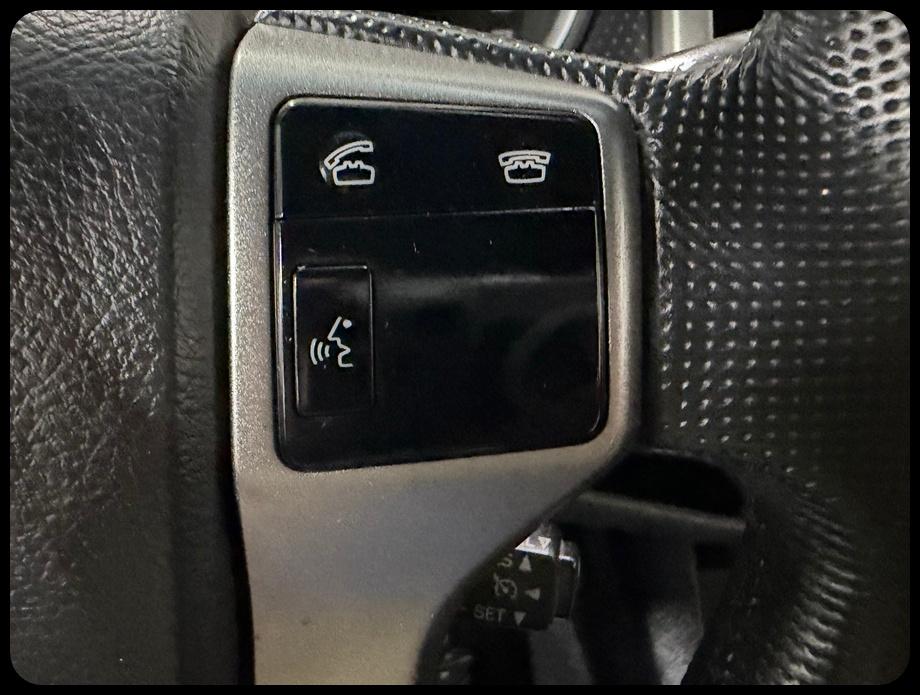 Toyota Tacoma PreRunner Double Cab V6 Auto 2WD 2013