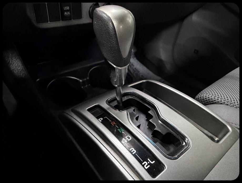 Toyota Tacoma PreRunner Double Cab V6 Auto 2WD 2013