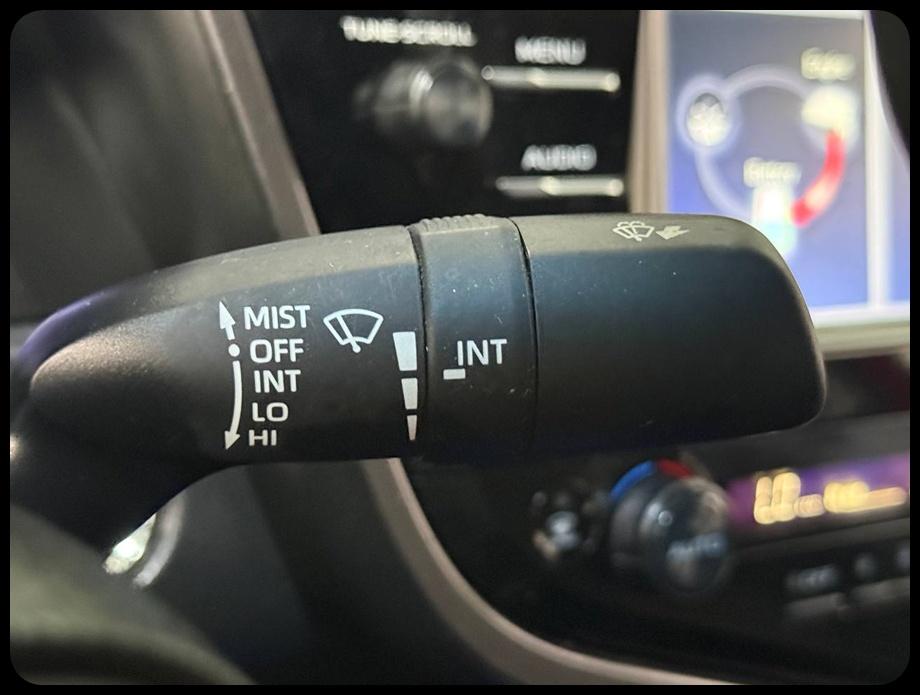 Toyota Camry Hybrid LE 2019