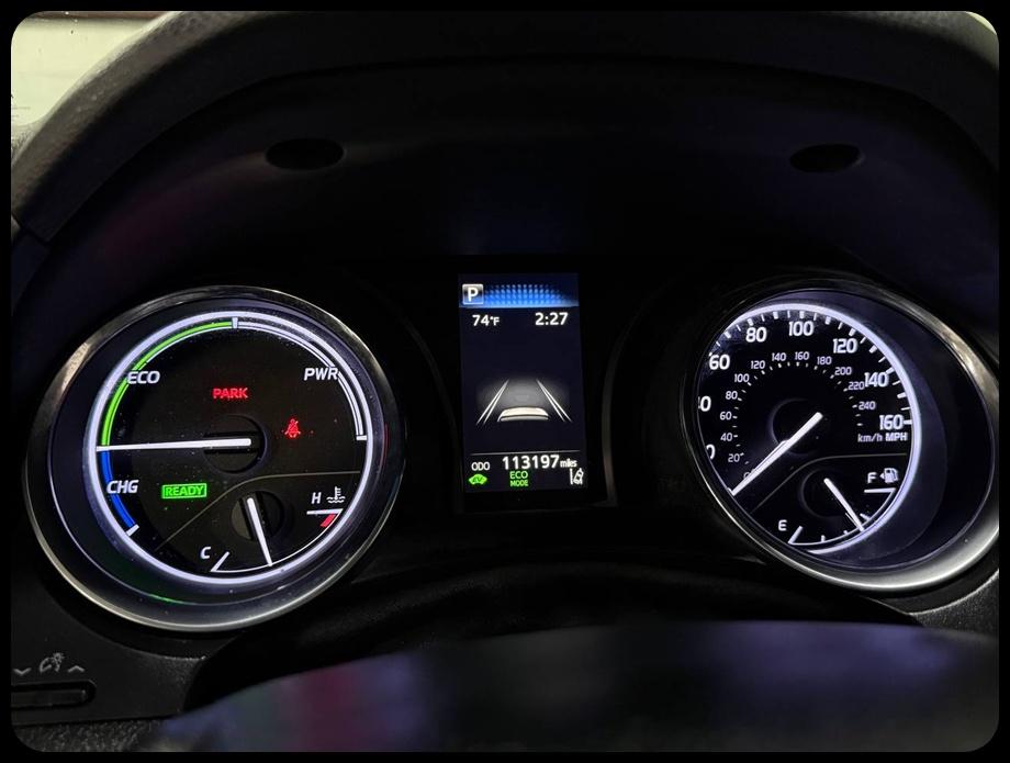 Toyota Camry Hybrid LE 2019