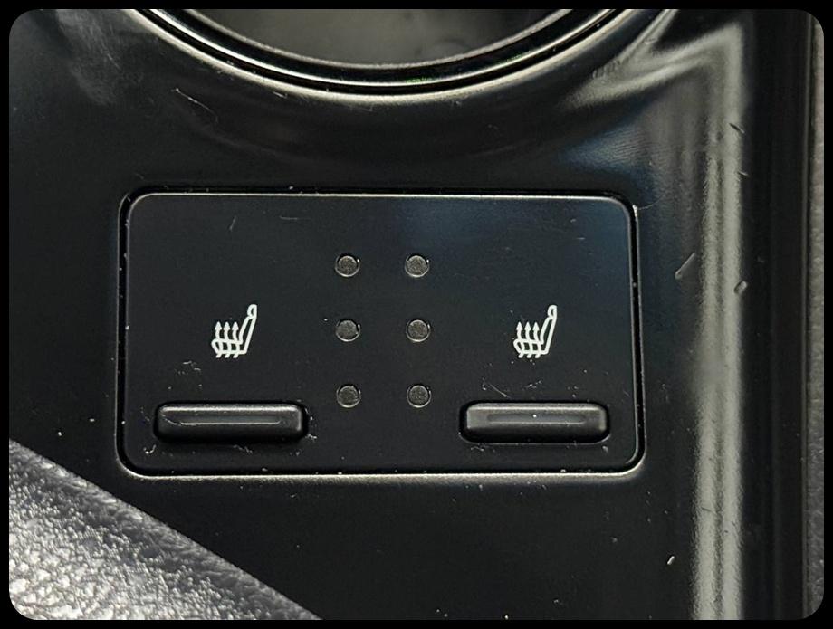 Toyota Camry Hybrid LE 2019