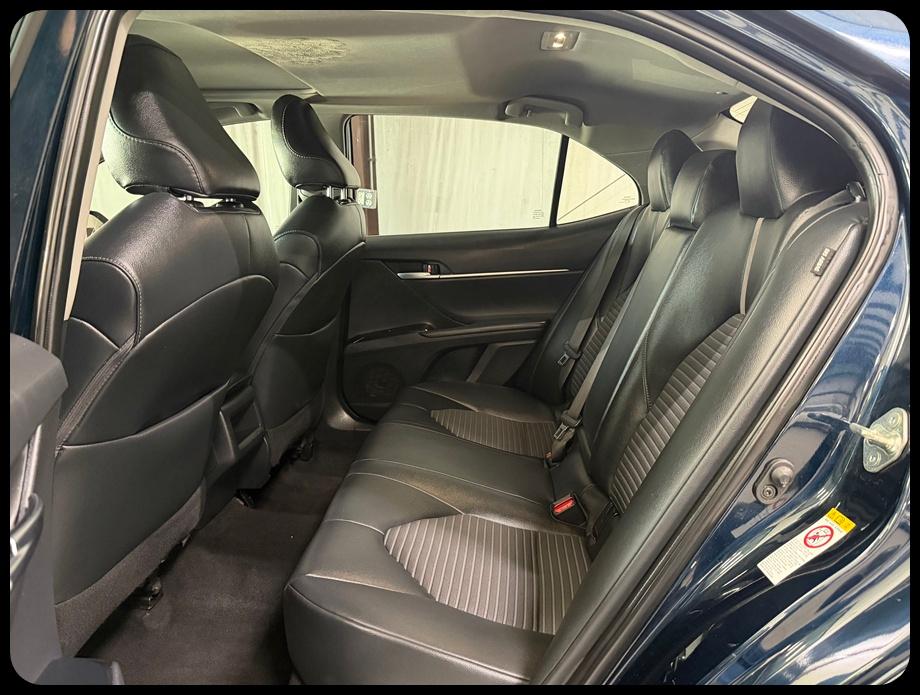 Toyota Camry SE 2018