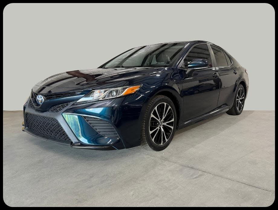 Toyota Camry SE 2018