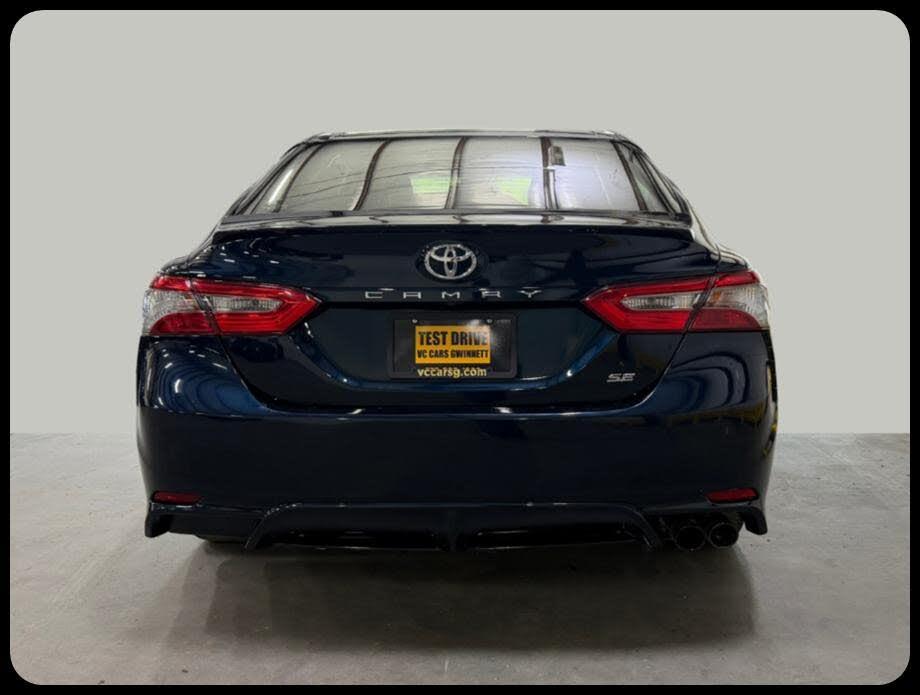 Toyota Camry SE 2018