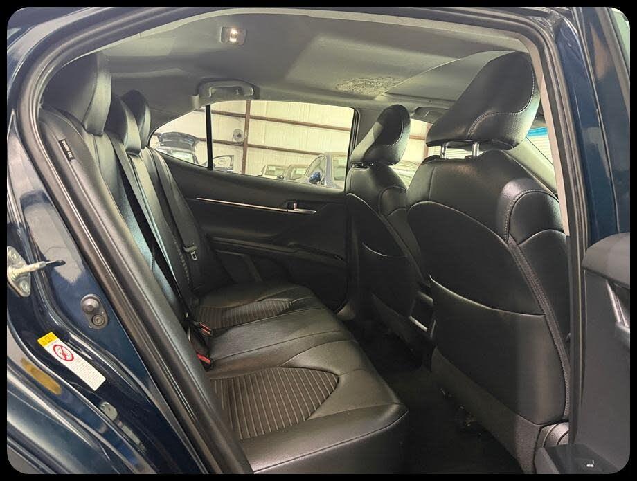 Toyota Camry SE 2018
