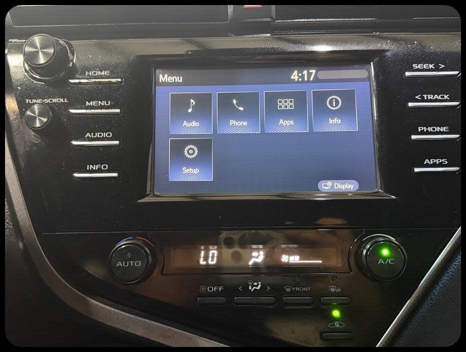 Toyota Camry SE 2018
