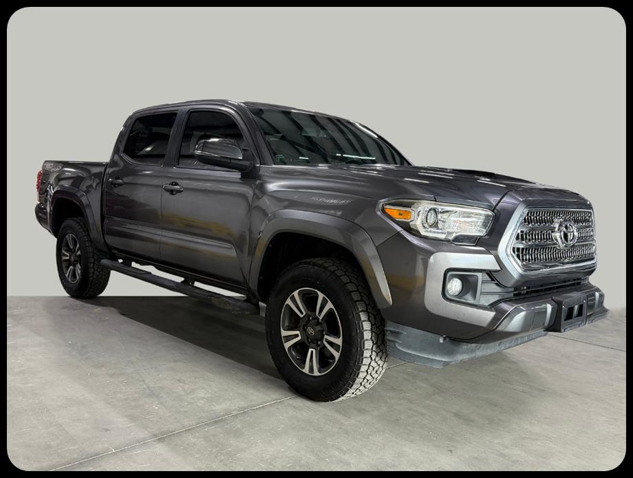 Toyota Tacoma SR5 Double Cab Long Bed V6 6AT 4WD 2017