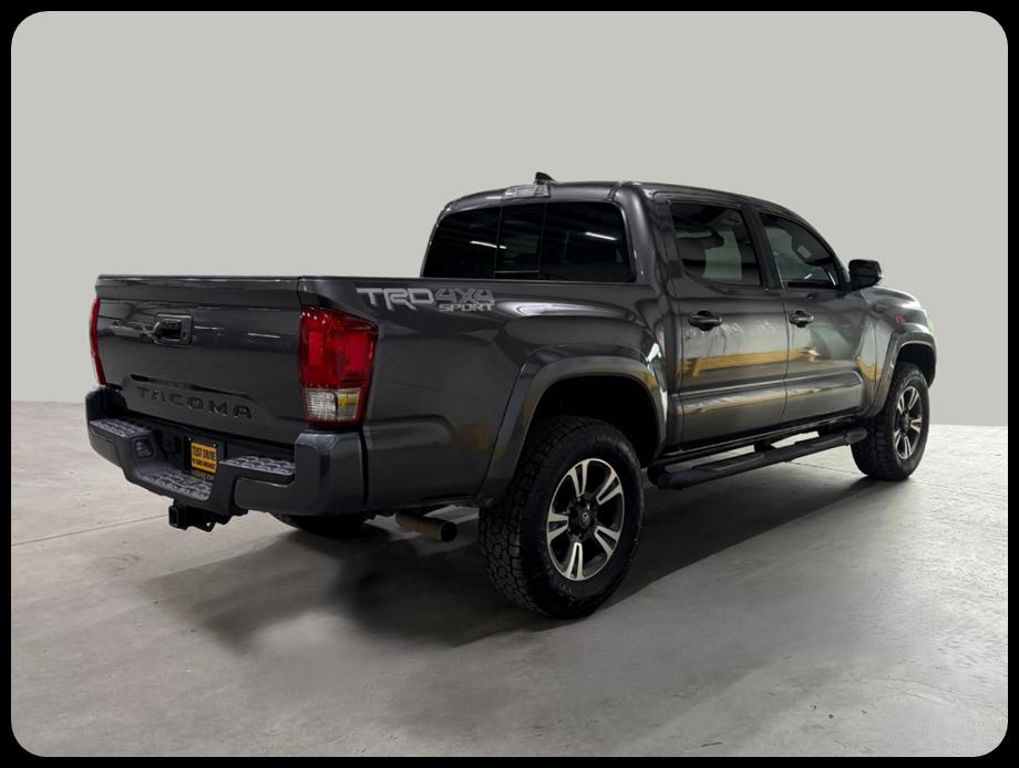 Toyota Tacoma SR5 Double Cab Long Bed V6 6AT 4WD 2017