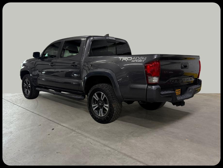 Toyota Tacoma SR5 Double Cab Long Bed V6 6AT 4WD 2017