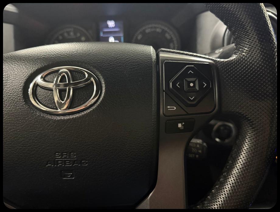 Toyota Tacoma SR5 Double Cab Long Bed V6 6AT 4WD 2017