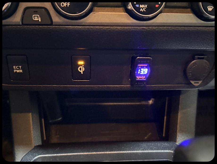 Toyota Tacoma SR5 Double Cab Long Bed V6 6AT 4WD 2017