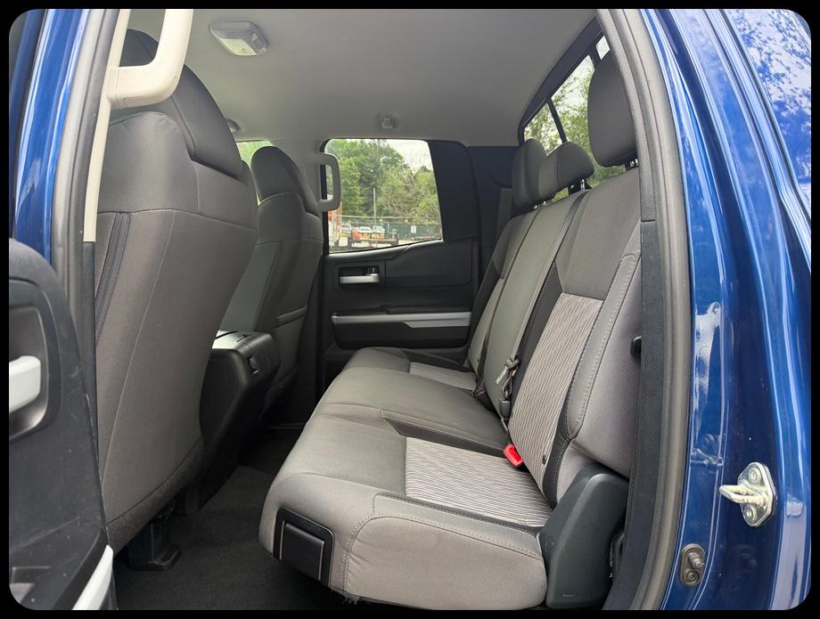 Toyota Tundra SR5 5.7L V8 Double Cab 2WD 2014