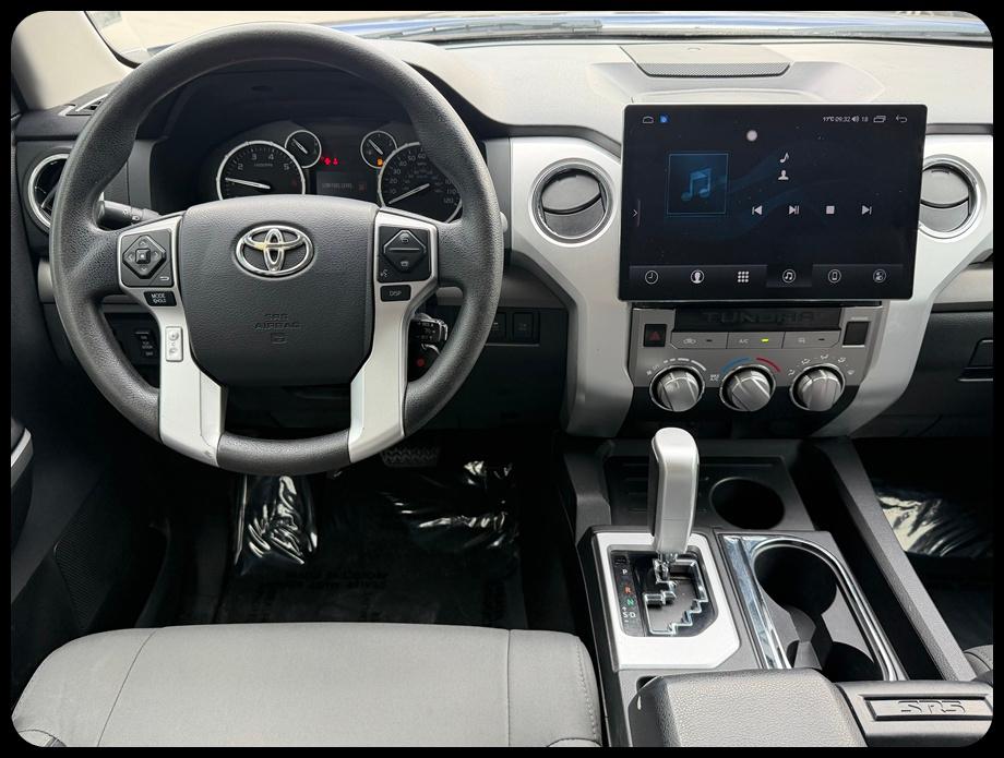 Toyota Tundra SR5 5.7L V8 Double Cab 2WD 2014