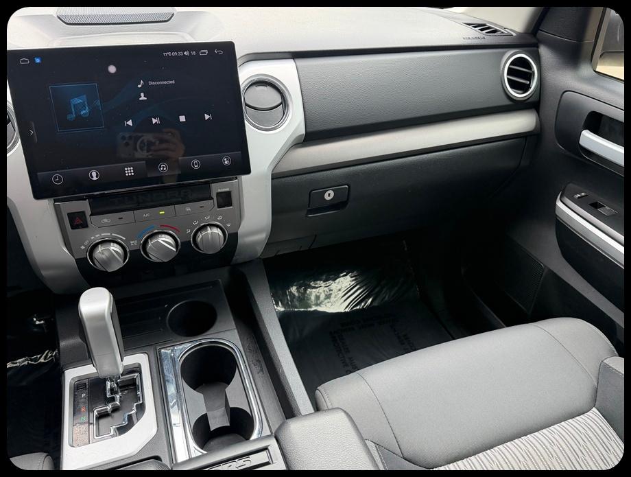 Toyota Tundra SR5 5.7L V8 Double Cab 2WD 2014