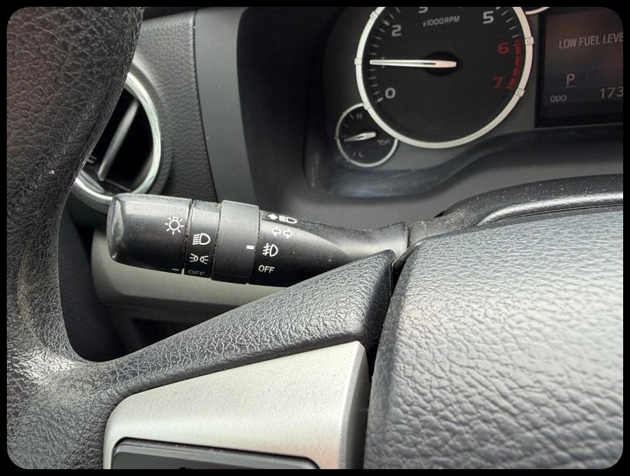 Toyota Tundra SR5 5.7L V8 Double Cab 2WD 2014