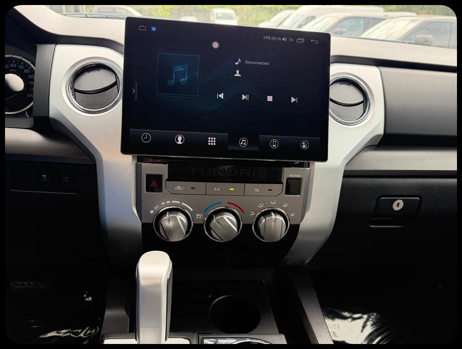 Toyota Tundra SR5 5.7L V8 Double Cab 2WD 2014