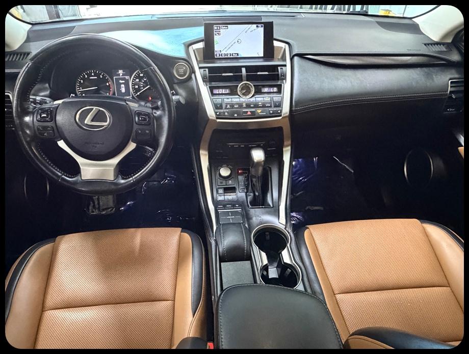Lexus NX 200t AWD 2017