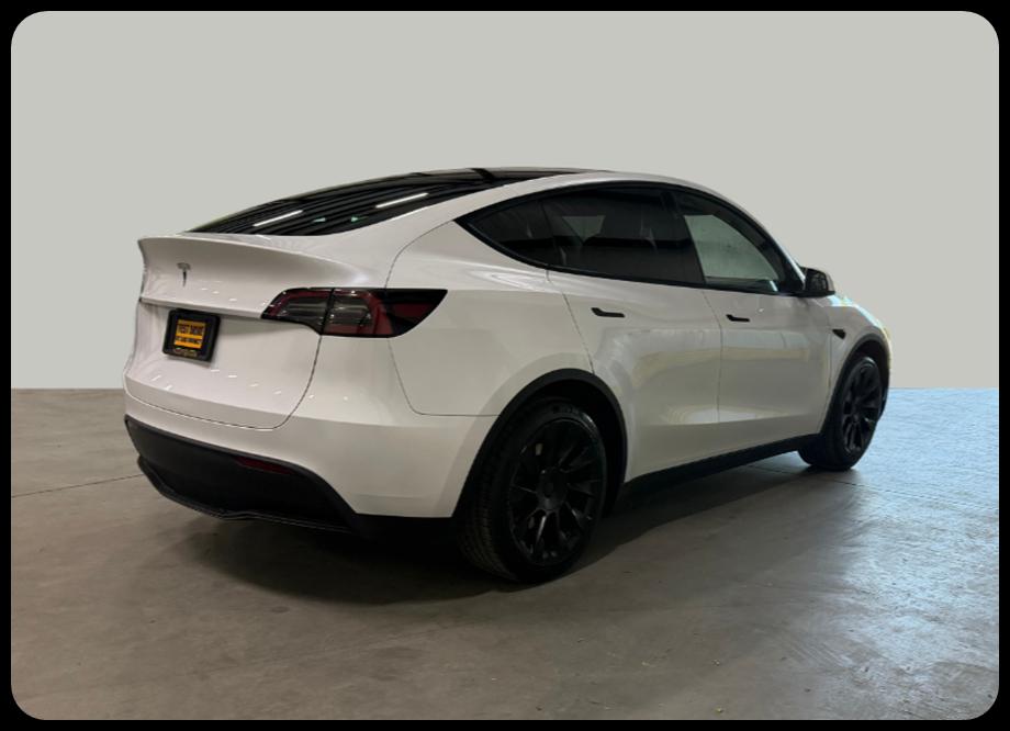 Tesla Model Y Long Range 2025