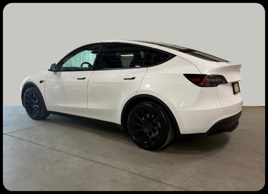 Tesla Model Y Long Range 2025