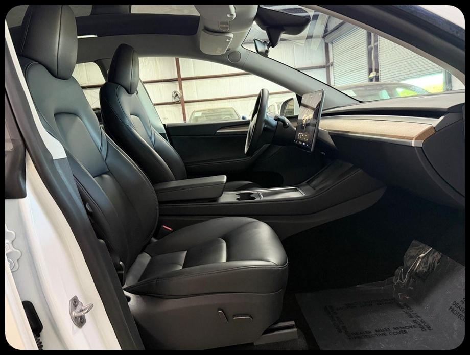 Tesla Model Y Long Range 2025