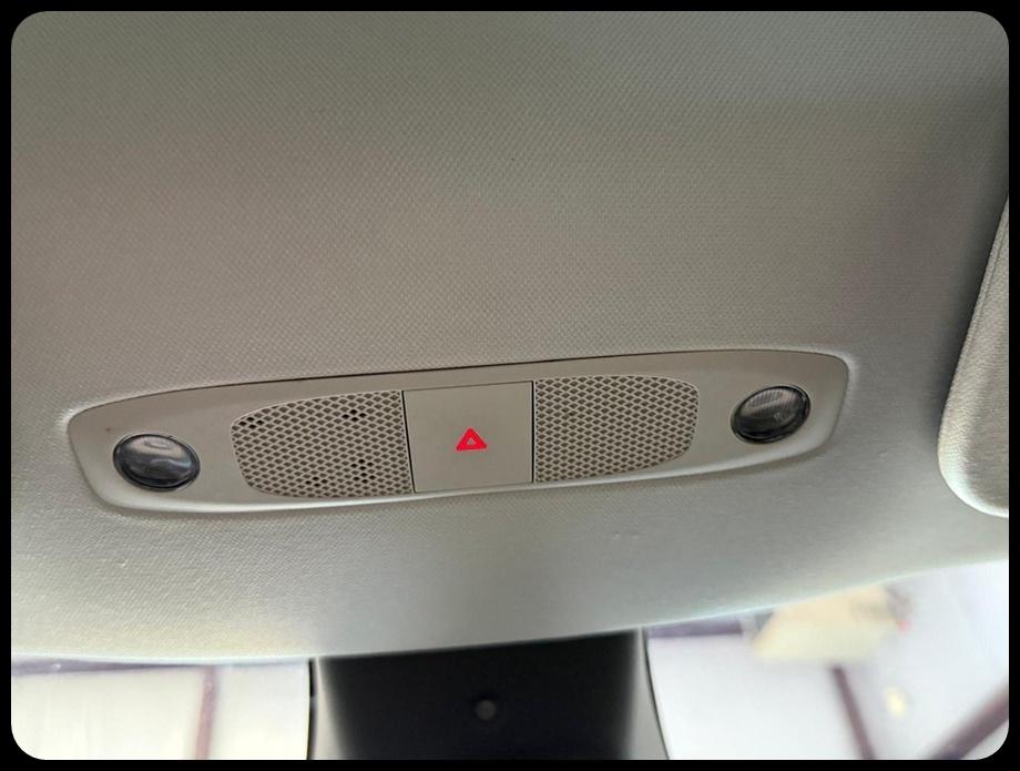 Tesla Model Y Long Range 2025