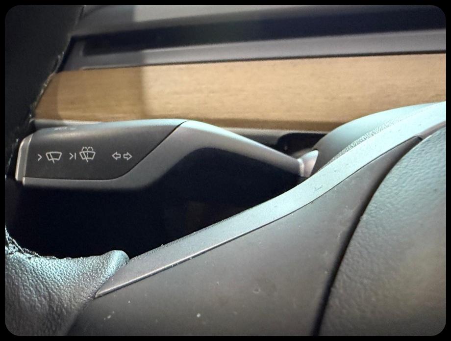 Tesla Model Y Long Range 2025