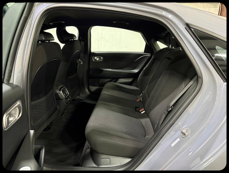 Hyundai Ioniq 6 SE Standard Range 2024