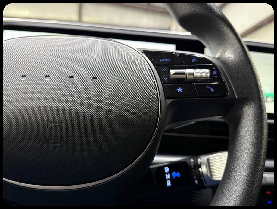 Hyundai Ioniq 6 SE Standard Range 2024