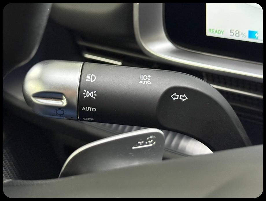 Hyundai Ioniq 6 SE Standard Range 2024