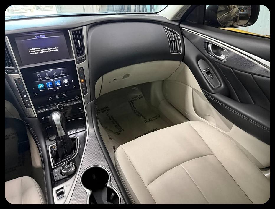 Infiniti Q50 3.0t Premium 2016