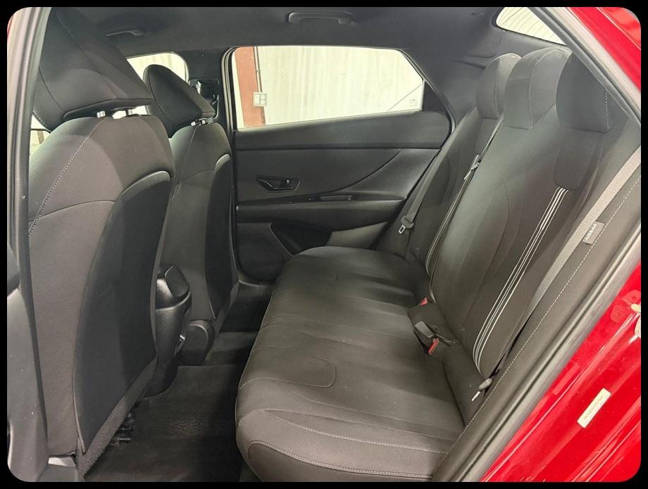 Hyundai Elantra SEL Sport 2025