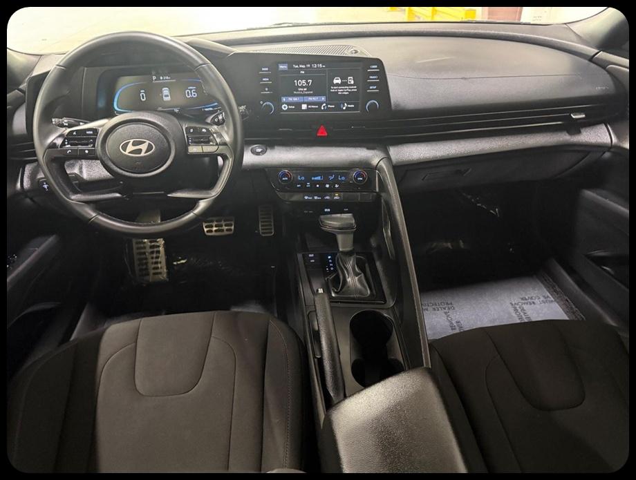 Hyundai Elantra SEL Sport 2025